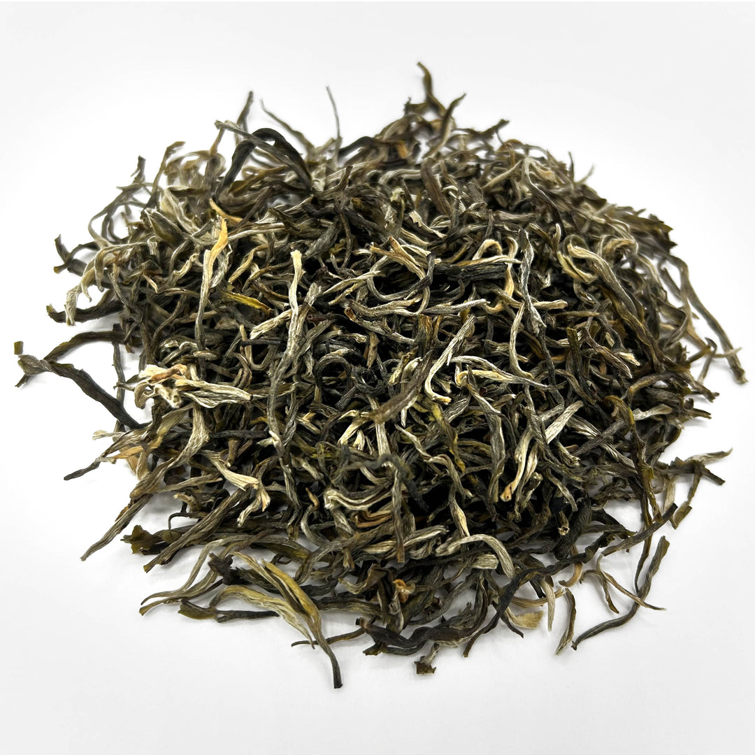 China Special Snow Dragon Green Tea