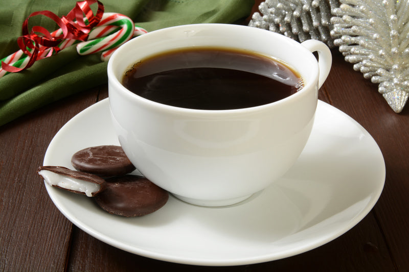 http://svtea.com/cdn/shop/products/ChocolateCandyCaneCoffee_xl_4b996ed0-a135-4122-812a-bf3e267a4c5d.jpg?v=1697033270