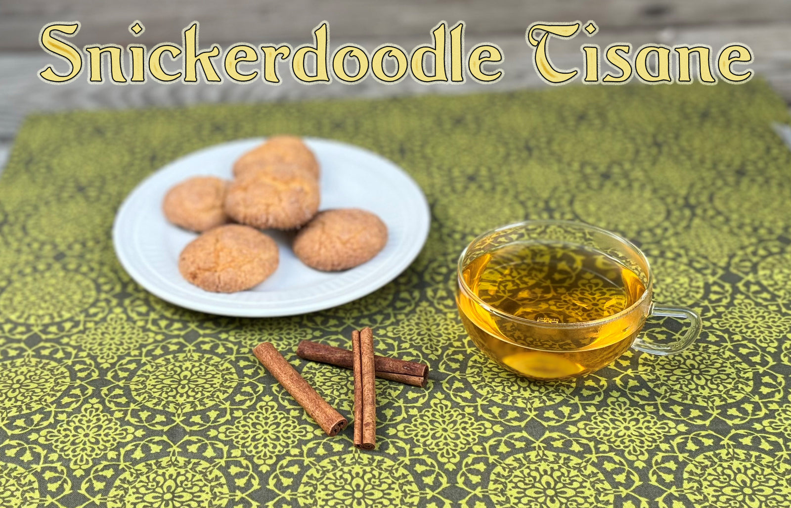 snickerdoodle cookie with brewed tea
